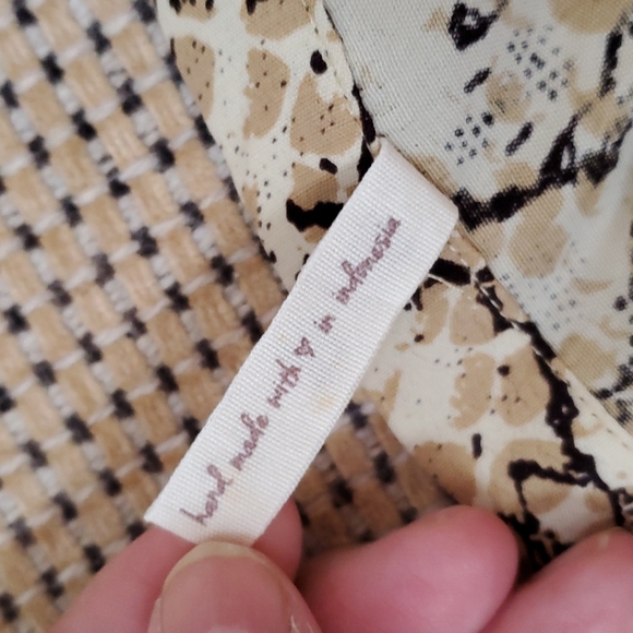 Vintage Spell and the gypsy Aloha Python Split Skirt - Picture 5 of 10